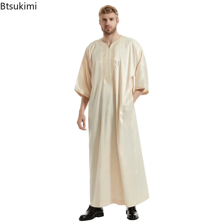 Robe longue musulmane pour homme Eid, style Jubba Thobe Abaya, en satin brodé, Kimono, Caftan, style saoudien, Dubaï, Arabe
