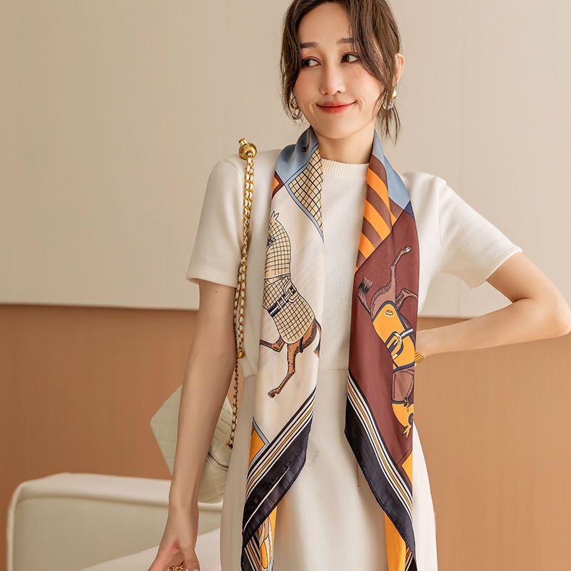 110X110 Li brocart léger luxe foulard en soie femmes modèle chaud nouvelle imitation soie luxe doux photo voyage écharpe
