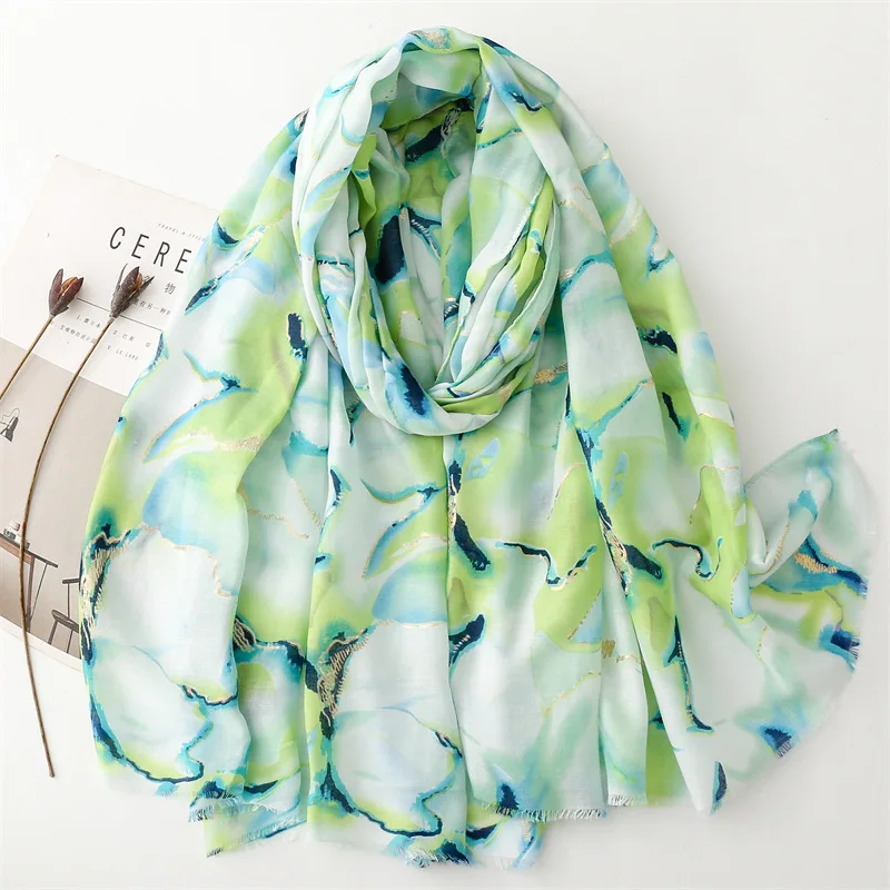 Écharpe de luxe en Viscose pour femmes, châle de plage ventilé, en coton et lin, sensation de pompon, Pashmina, Hijab musulman, Turban pour dames, été
