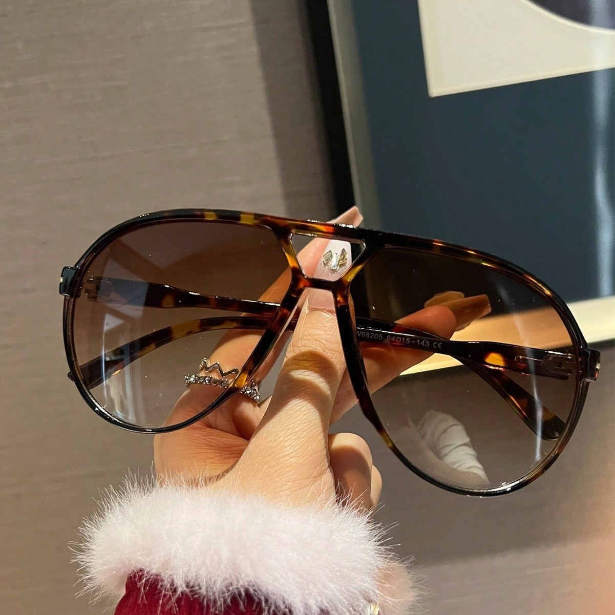 Lunettes de soleil surdimensionnées de marque de luxe pour femmes et hommes, légères, UV400, tendance, pour la conduite, style rétro cool, lunettes de pilote