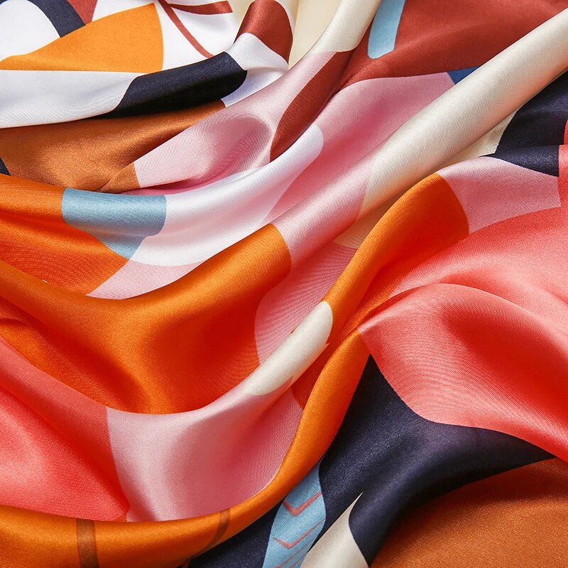 Fleur imprimé Bandana carré foulard soie comme Floral foulards carré Satin cheveux écharpe Bandanas pour les femmes 90*90CM