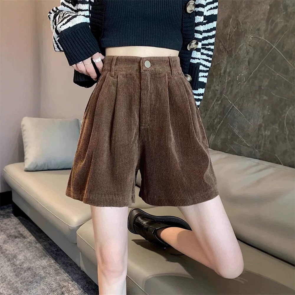 Shorts en velours côtelé coupe trapèze pour femme, nouveau style automne-hiver, pantalon ample et amincissant à jambes larges, idéal avec des bottes et comme pantalon décontracté