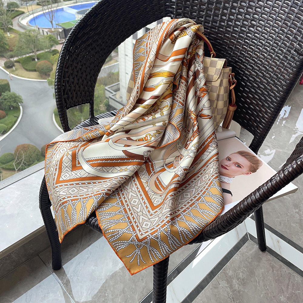 Foulard carré en soie sergé de 90CM, Bandanas de luxe de styliste, châles à roulettes, accessoires de décoration pour cheveux et cou, cadeau de noël, nouvelle collection