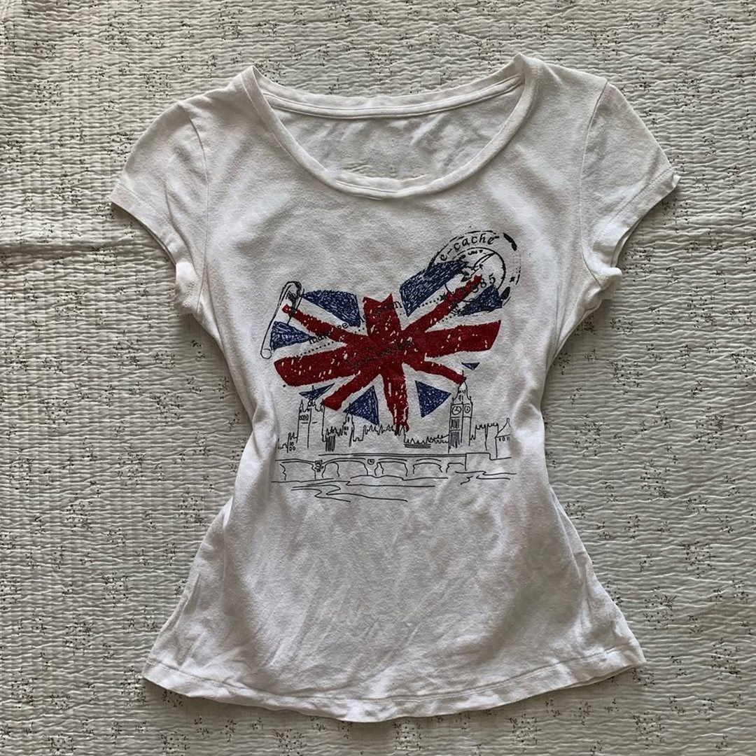 Vêtements esthétiques, fille anime, tops des années 2000, t-shirts Kpop, vêtements Y2k, vêtements des années 90, haut vintage pour femmes, t-shirts emo pour femmes
