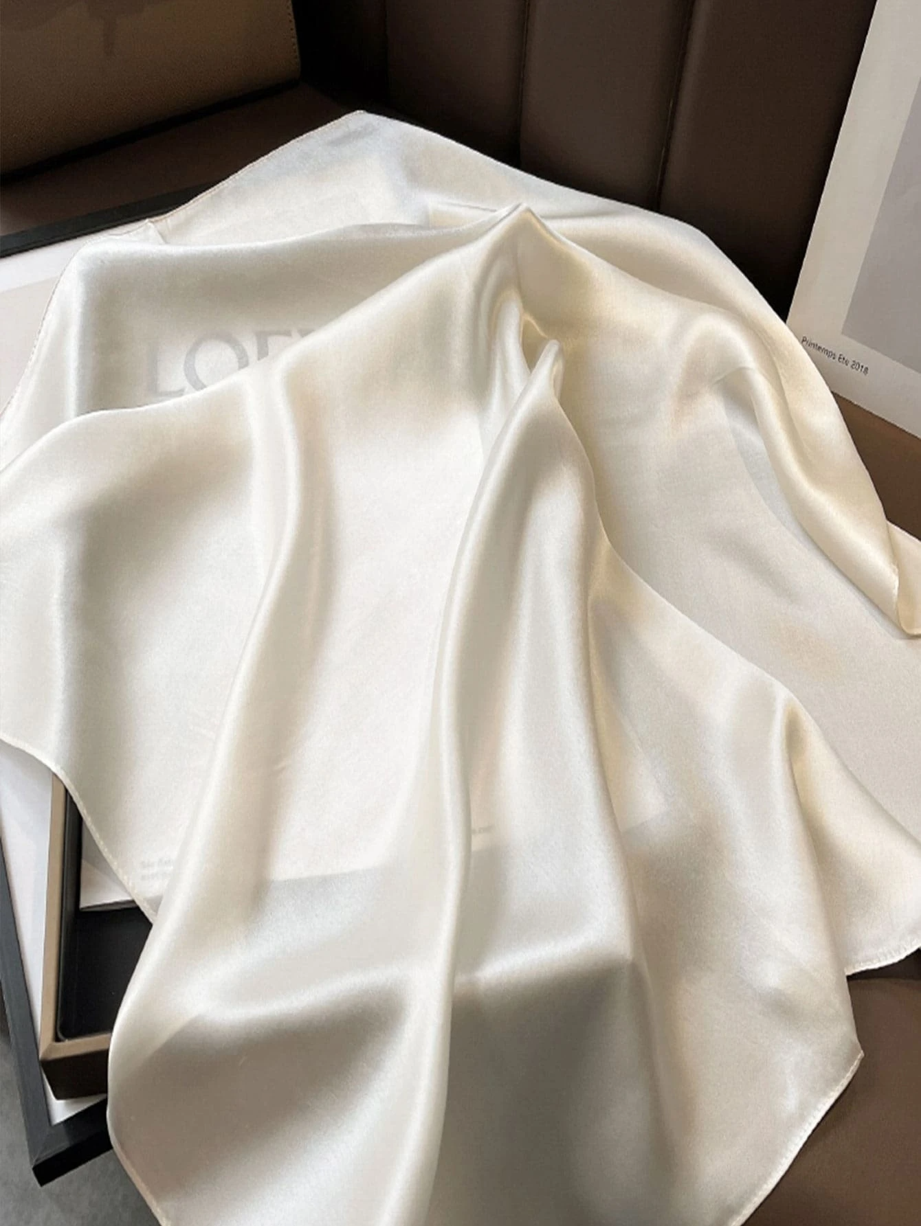 Foulard carré polyvalent en Imitation soie pour femmes, couleur unie, à la mode, sac de taille, Bandana, bandeau pour cheveux