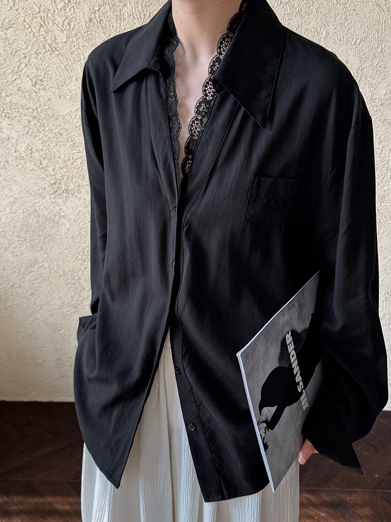 Chemise à col en dentelle et patchwork pour femme, nouveau style printemps, haut de gamme, élégant et raffiné.