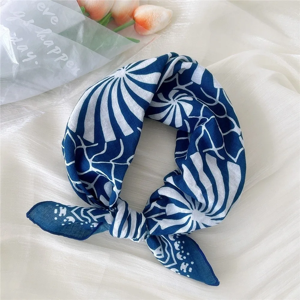 Écharpe carrée tendance à imprimé floral, foulard doux pour femme, écharpe pour cheveux en coton et lin, foulards pour la tête, écharpes pour le cou pour femme, été automne
