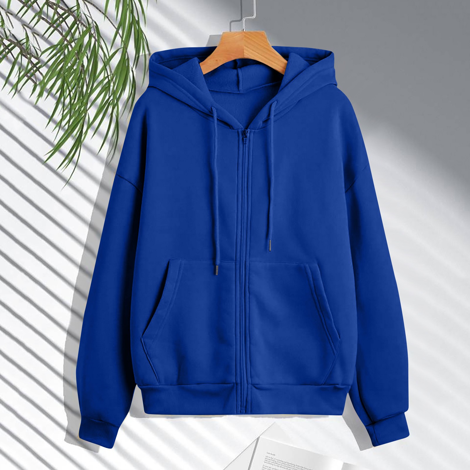 Sweat à capuche de sport pour femmes, nouvelle mode printemps, cardigan décontracté, pull de sport avec cordon de serrage, couleur unie, fermeture éclair