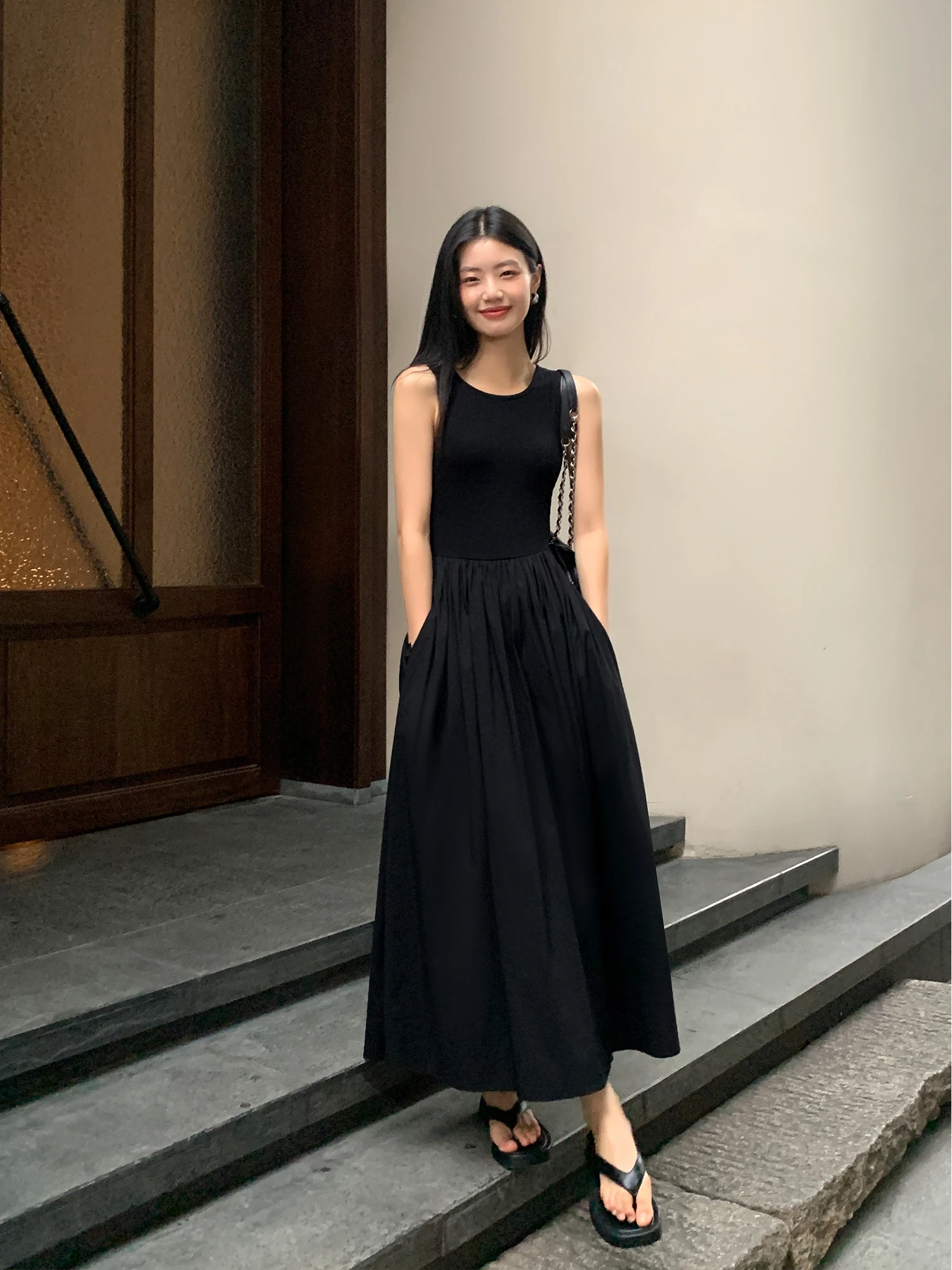 Robe Midi Chic Y2K Femme Printemps-Été Coupe A-Line Élégante Noire et Blanche Style Décontracté et Moulant