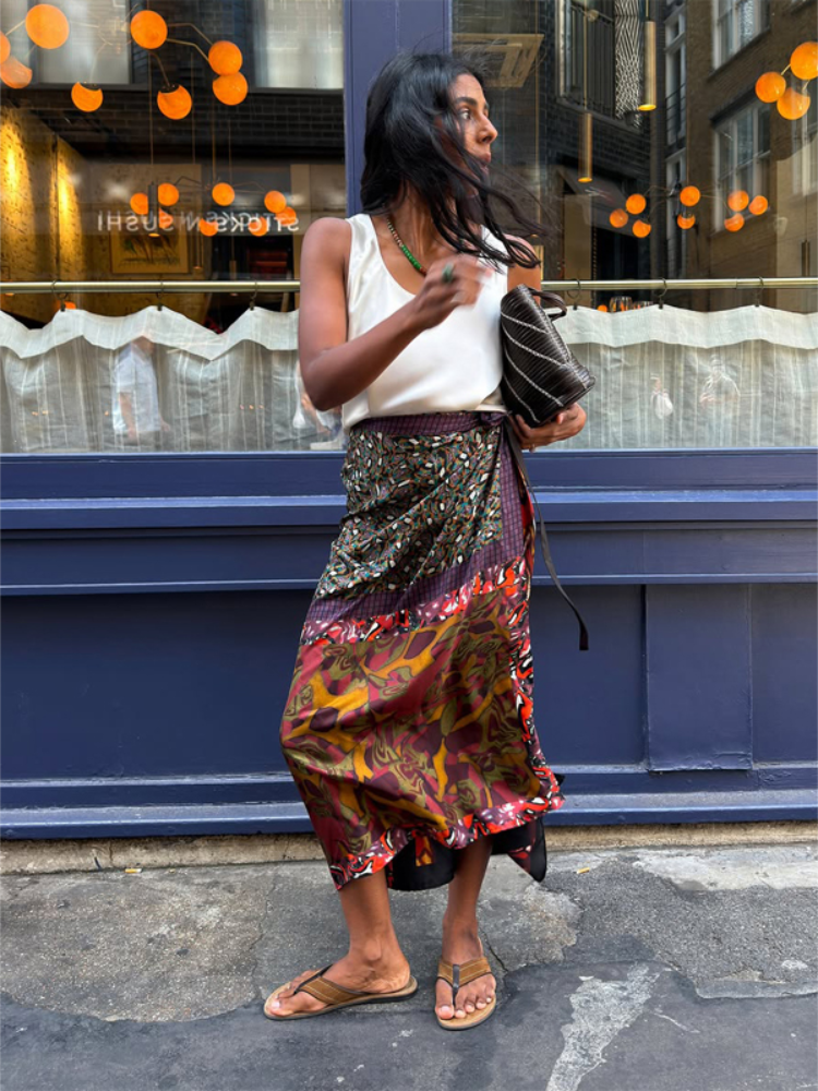 Jupe longue mi-longue imprimée style bohème pour femme, en satin, taille haute, fendue, à nouer, coupe ample, Nouveauté 2026, pour l'été, les vacances et le style urbain