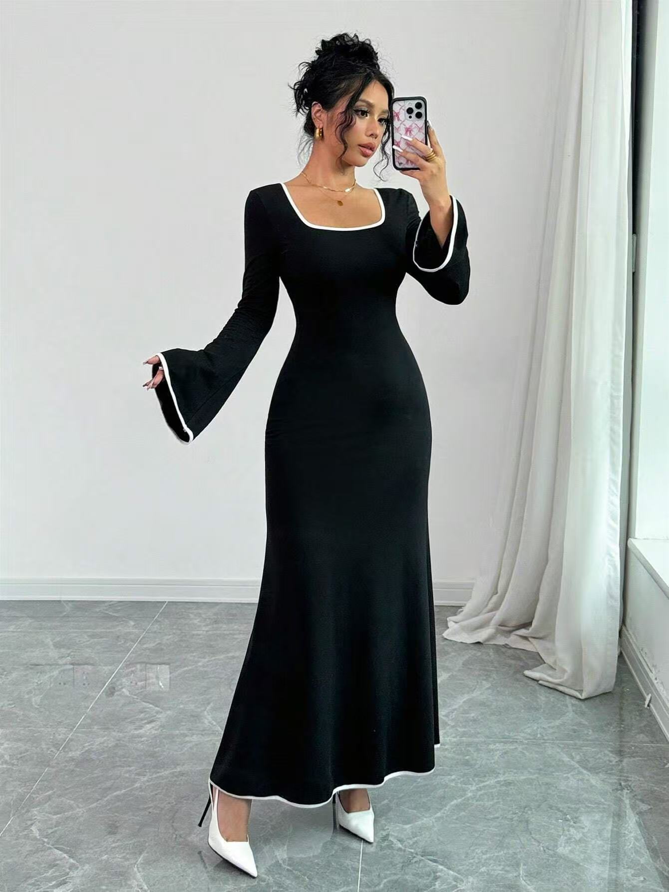 Robe à manches longues et col carré pour femme, couleur contrastée