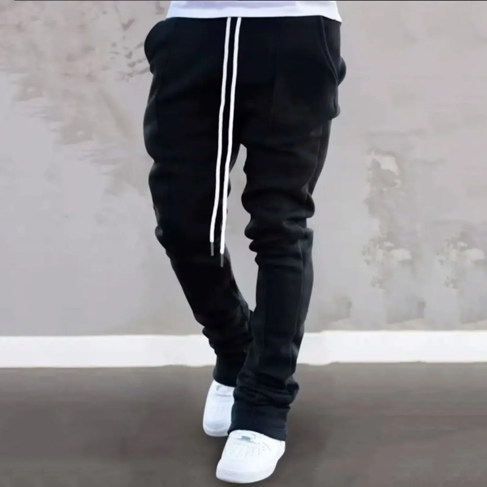 Pantalons décontractés pour hommes, couleur unie, nouveau Design, pantalons de survêtement évasés personnalisés, vêtements de rue, pantalons empilés pour hommes