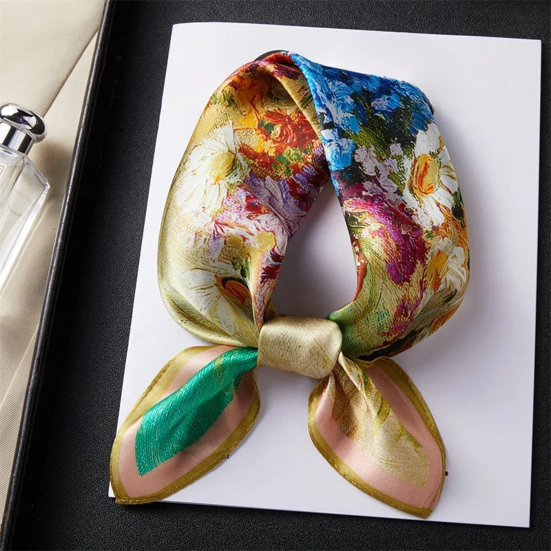 Foulard carré en soie vert or-Vermeil, écharpe en soie pour femmes, à la mode, polyvalent, imprimé Floral, cadeau pour maman, printemps automne