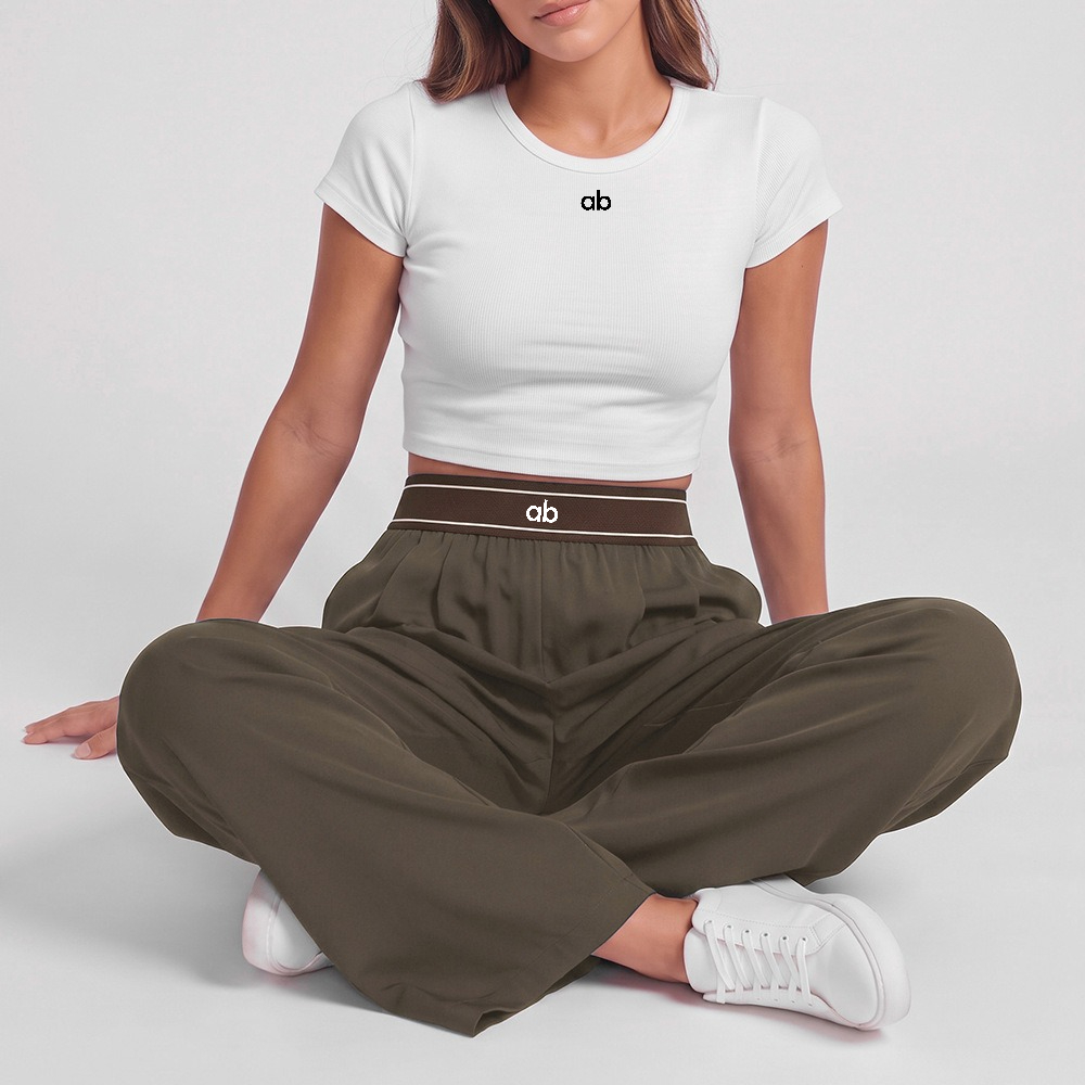 Pantalon de yoga décontracté à taille haute pour femmes 2026, respirant et confortable, pantalon polyvalent à jambes larges pour femmes.