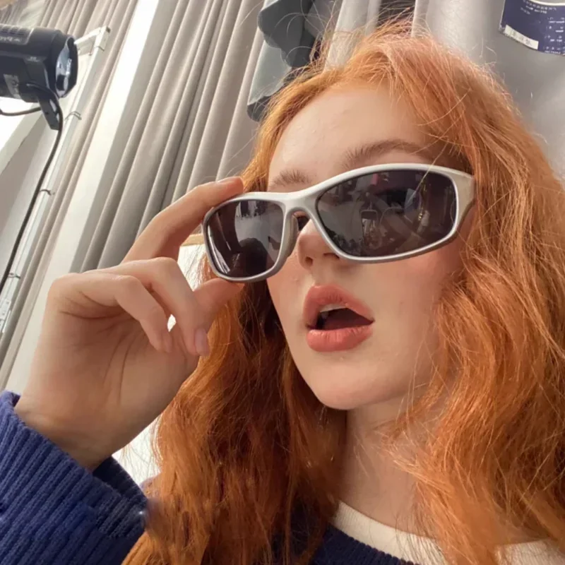 Nouvelles lunettes de soleil pour femmes, lunettes de soleil de luxe de marque, lunettes de soleil carrées enveloppantes, lunettes de soleil UV400, lunettes de soleil de créateur pour femmes