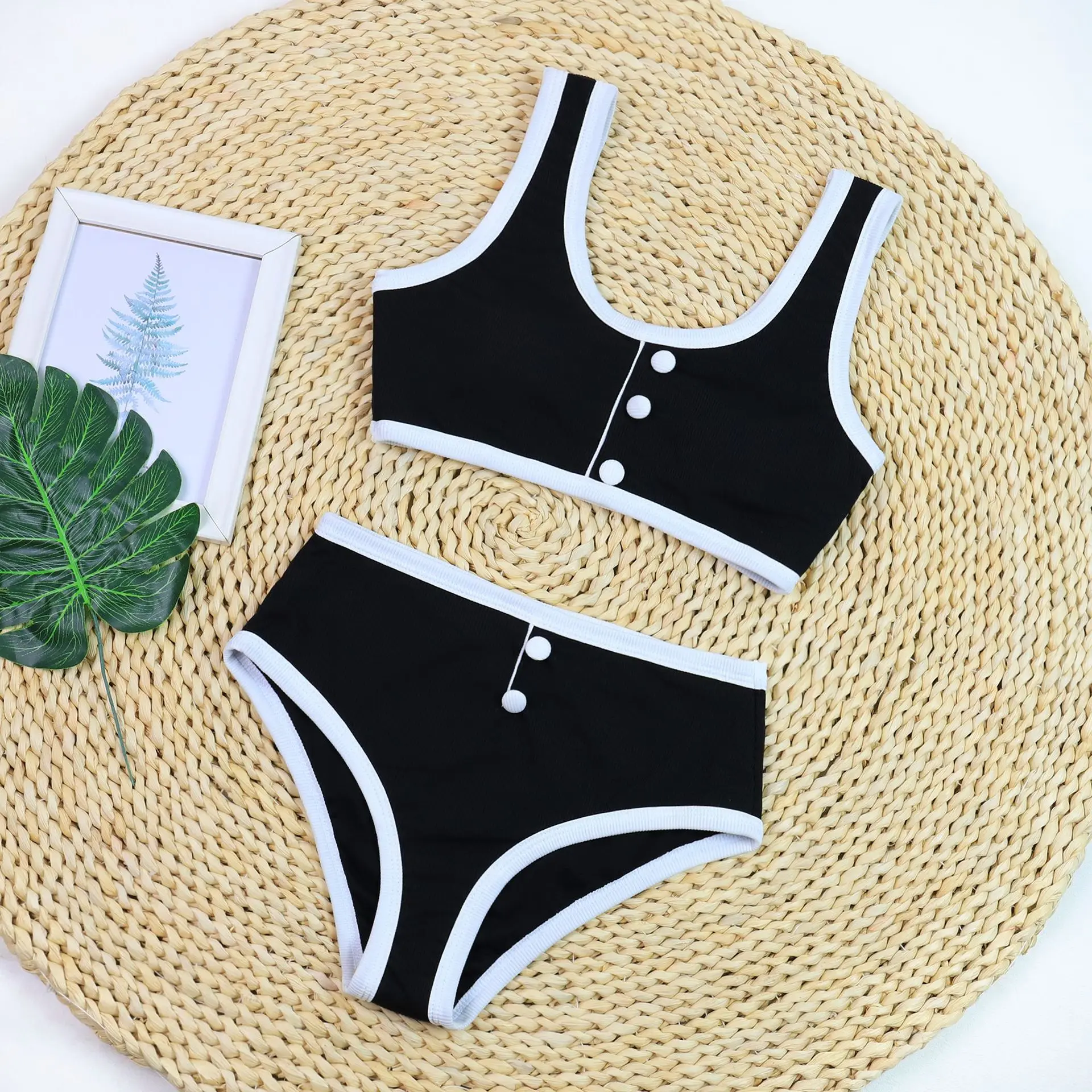 Ensemble bikini sexy noir et blanc, maillot de bain taille haute avec bloc de couleur, parfait pour les vacances et les fêtes à la piscine