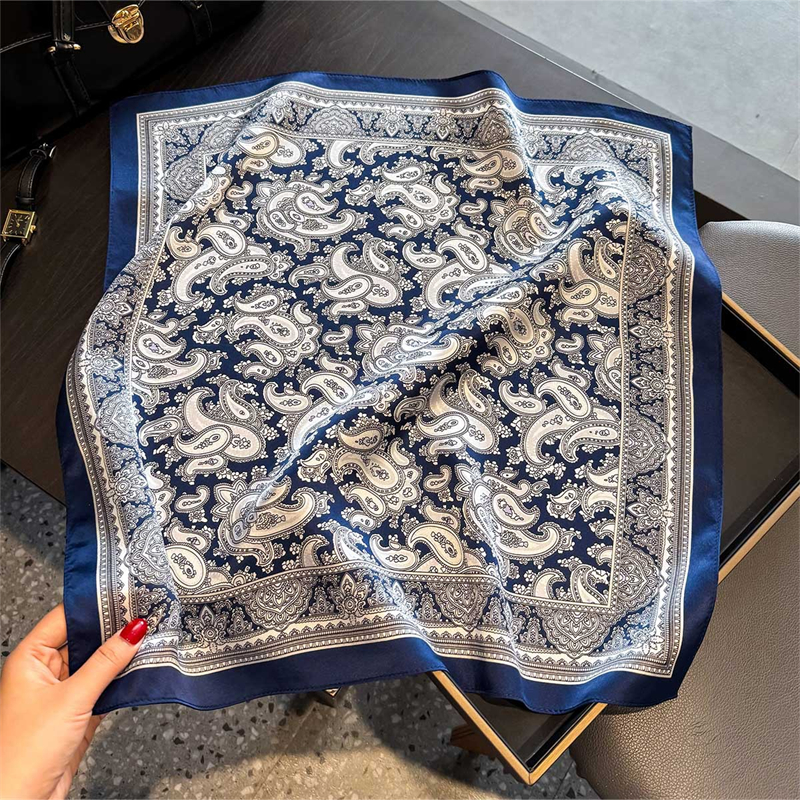 100% foulard en soie femmes motif Paisley carré foulards en soie de mûrier dame sac poignée enveloppement cravate foulard Bandana luxueux bandes de cheveux