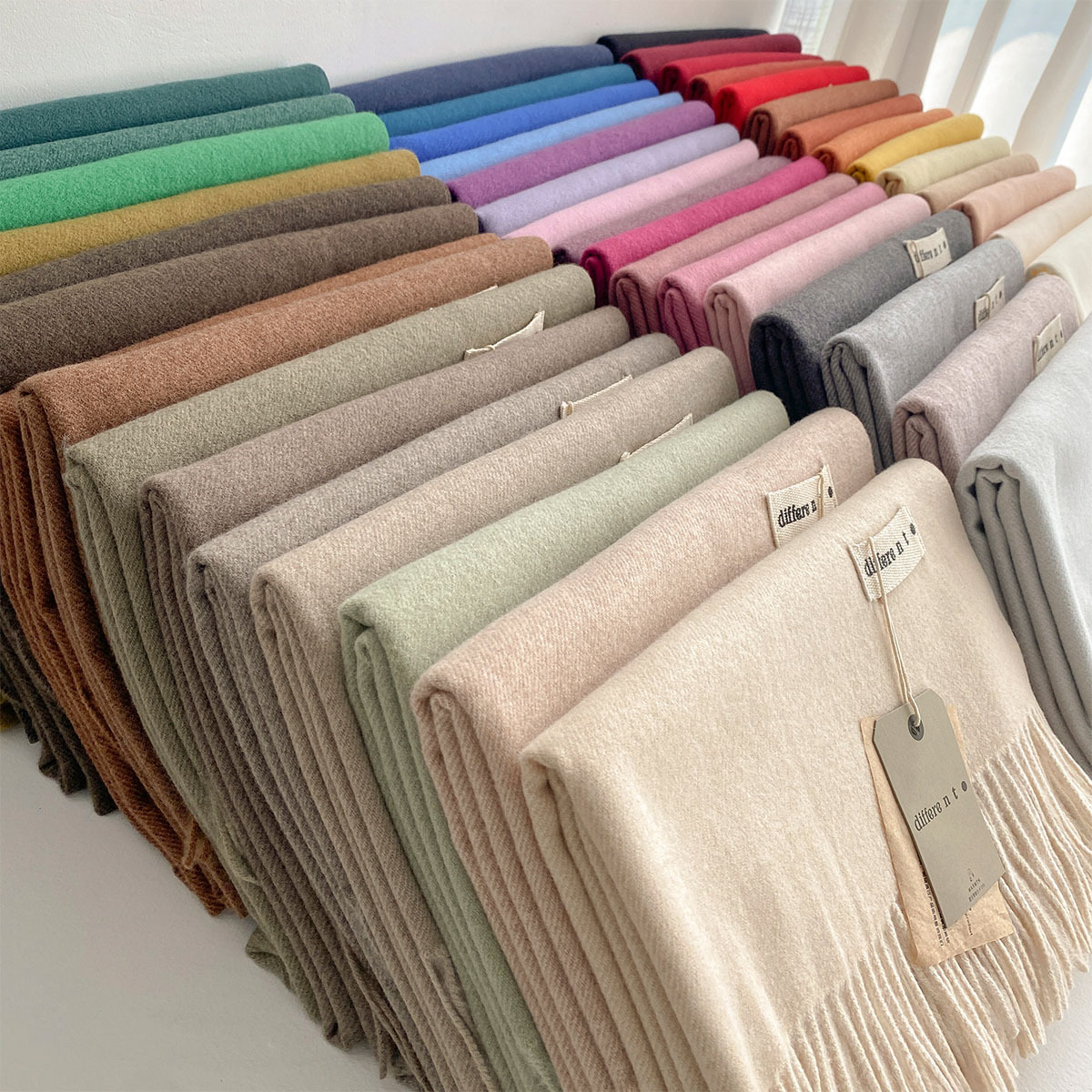 45 couleurs solide hiver écharpe pour femmes épais chaud cachemire châle en plein air luxe Pashmina Bufanda coupe-vent foulards cadeau de noël