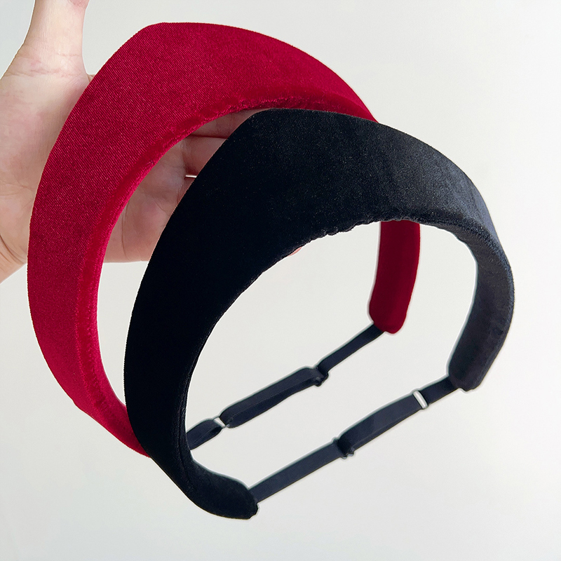 Bandeau en velours pour femmes européennes et américaines 2025, nouveau bandeau en épingle à cheveux rétro britannique pour filles, couvre-chef de loisirs à domicile