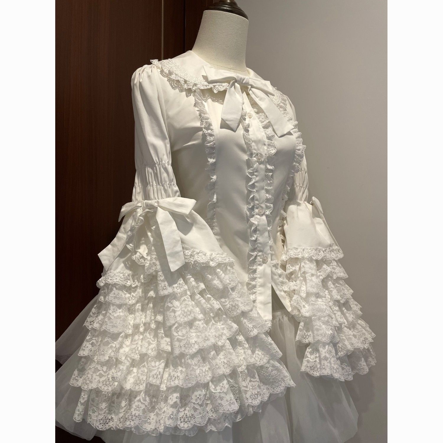Chemise à manches longues style Lolita en dentelle, haut polyvalent pour l'été, sous-vêtement Lolita mignon