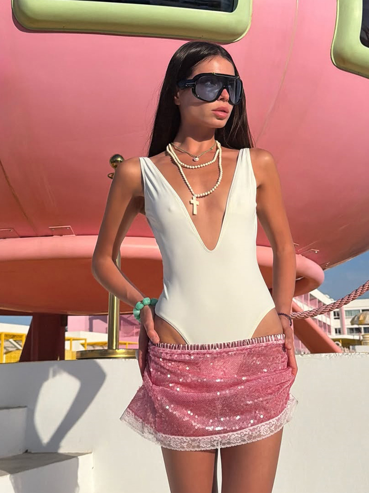 Ensemble de plage sexy 2 pièces pour femme, haut transparent à sequins et jupe, tenue de villégiature scintillante, nouvelle collection été 2026, chic pour soirées et vacances