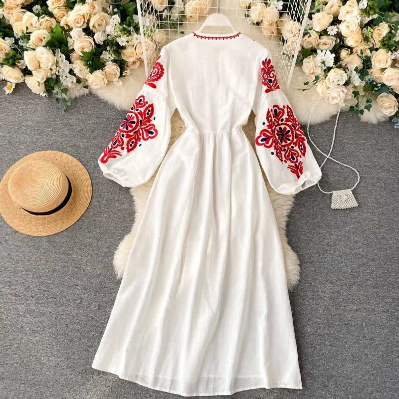 Robe plissée à fleurs brodées bohème pour femmes, col rond, manches lanterne, taille haute, tout match, éducatif, femme, automne, PL393