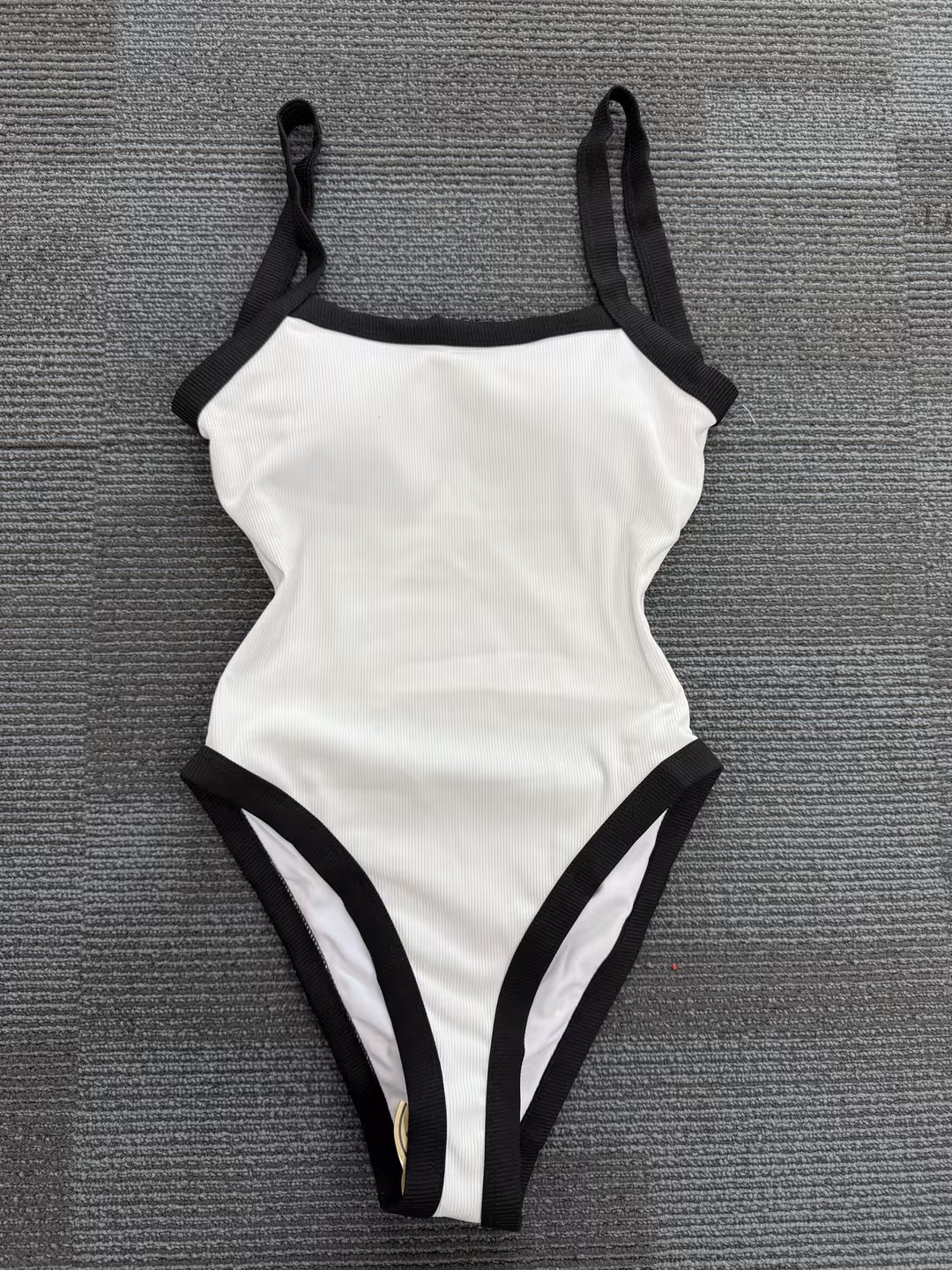 Bikini sexy 2026, maillot de bain une pièce pour femmes, ensemble de bikinis à coupe haute, vêtements de plage brésiliens, monokini, maillot de bain, biquini féminin