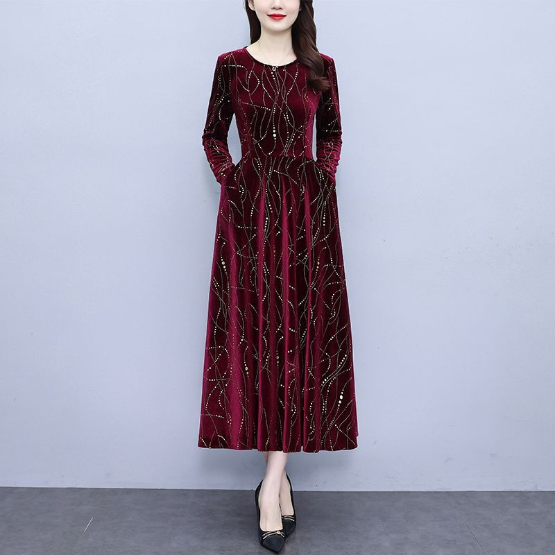 Robe longue en velours doré pour femmes, marque de mode, col haut, bas, ample, Slim, Style rétro, jupe trapèze, nouvelle collection automne/hiver 2025