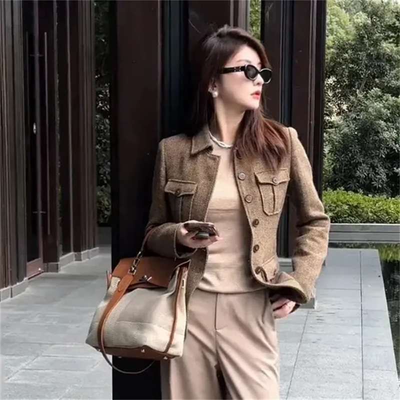 Veste courte femme 2025 printemps automne mode être tout-match ample femme manteau élégant simple boutonnage dames pardessus en laine