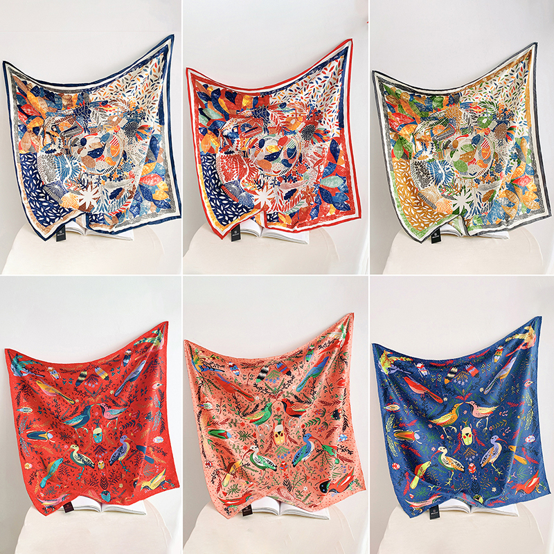 Grand Foulard Carré en Sergé de 90x90cm pour Femme, Écharpe Éblouissante à Imprimé d'Arbre, Accessoire pour la Tête
