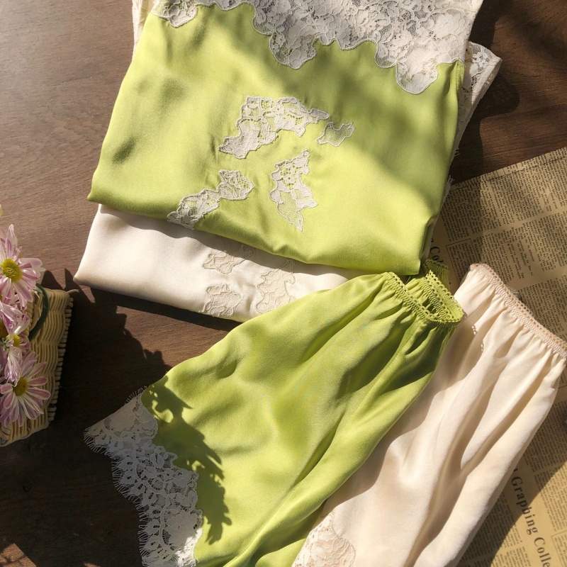 Ensemble short et débardeur sans manches en soie de mûrier pour femme, en satin doux, avec dentelle, broderie française romantique et patchwork, sexy et ajouré