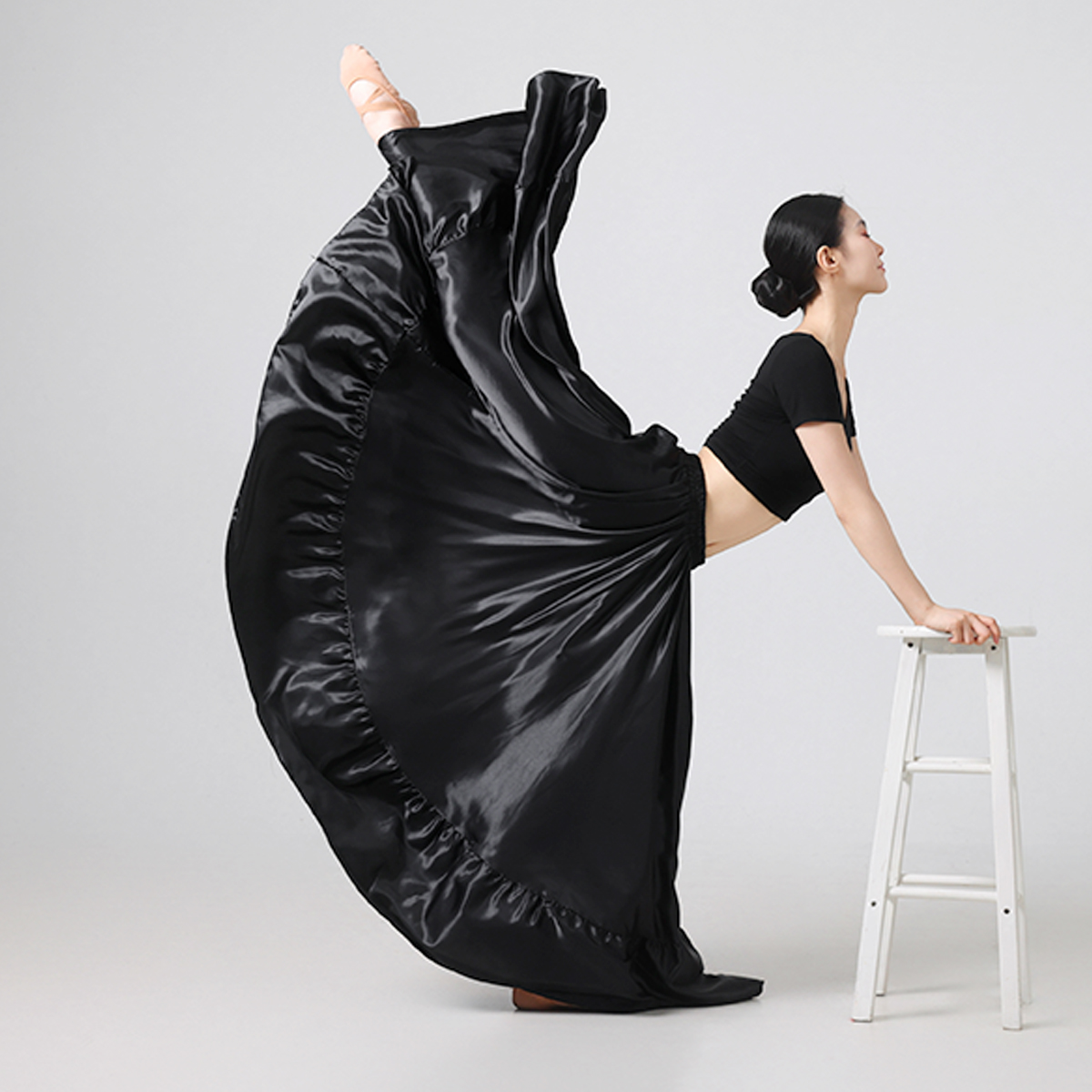 Jupe circulaire longue évasée pour femme - Jupe complète évasée en satin Boho Vintage jupe longue trapèze pour la danse, la fête, les jupes à usage quotidien