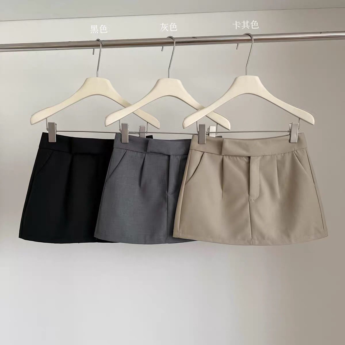 Jupe kaki pour femmes, nouvelle jupe noire taille haute aux hanches, printemps 2026