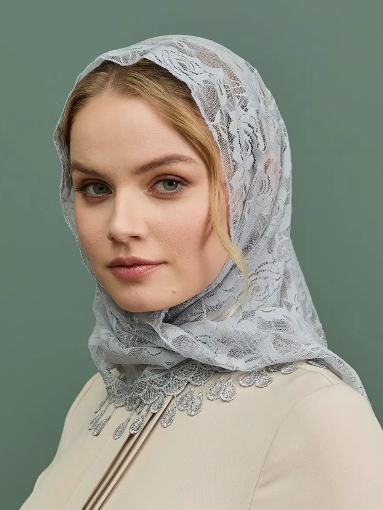 Voile en dentelle brodé pour femmes, écharpe Hijab pour église, mantille espagnole, bandeau catholique, glands, châle, enveloppe florale pour cheveux