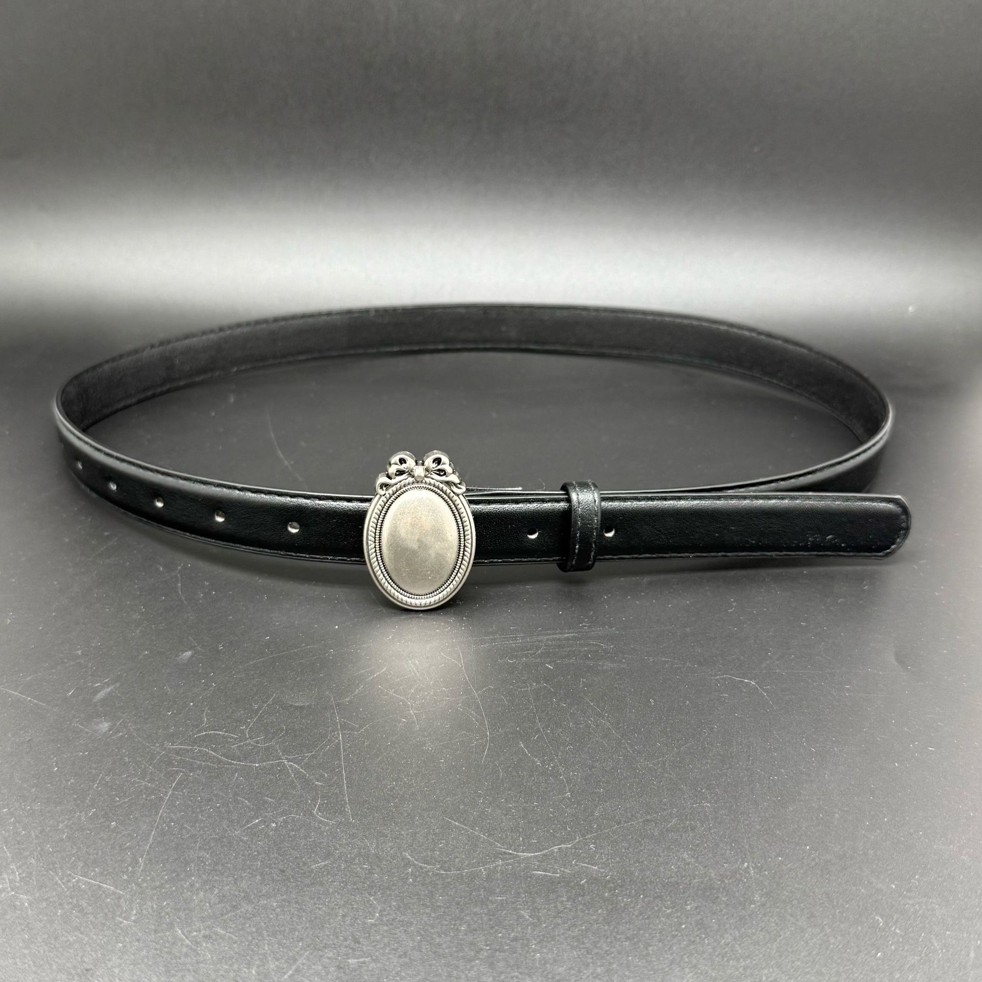 Ceinture tendance pour femme ; ceinture en cuir de vachette pour femme ; décoration polyvalente au toucher haut de gamme ; style coréen tendance