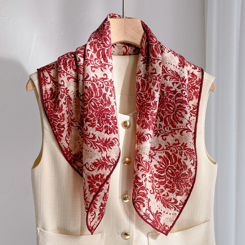 Foulards de cou Femme soie laine carré écharpe châle pour sac de luxe mince Petite écharpe Foulards hiver foulards Foulard Femmes Chic