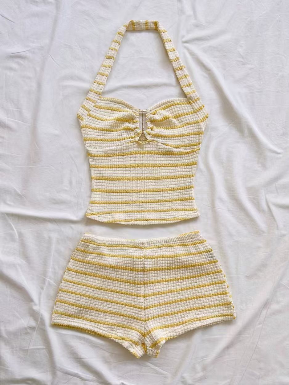 Ensemble haut et short en maille texturée d'été pour femme, haut dos nu sans manches à rayures, tenue deux pièces pour vacances à la plage