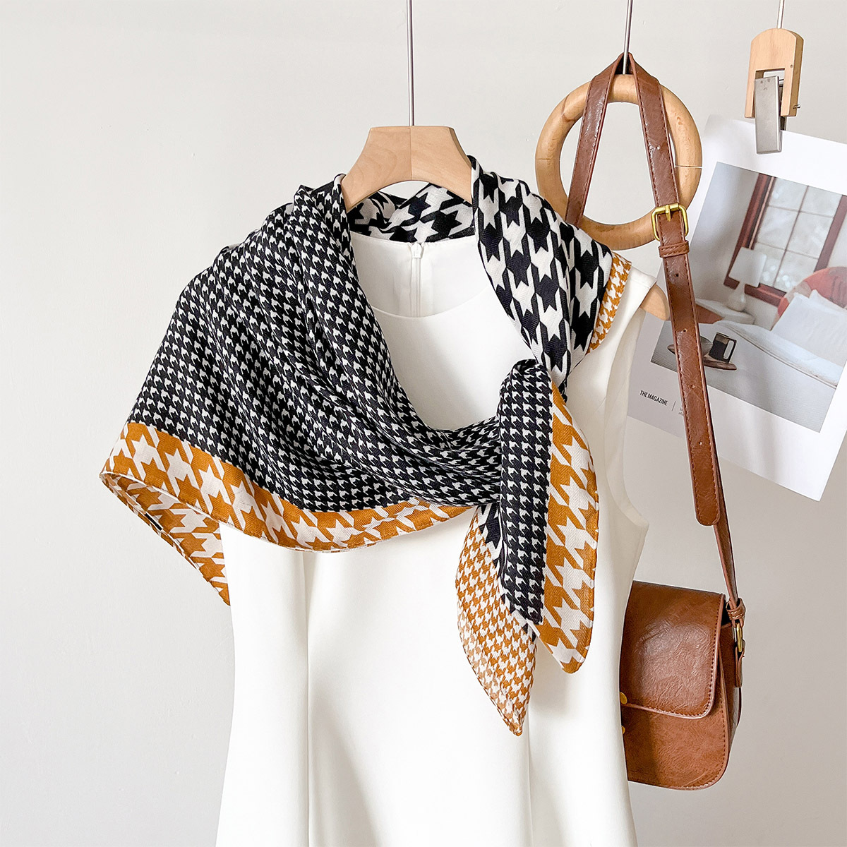 Foulard carré imprimé Floral pour femmes, 90x90cm, Imitation soie, Bandanas d'été, Hijab fin, foulard de luxe, châle de plage