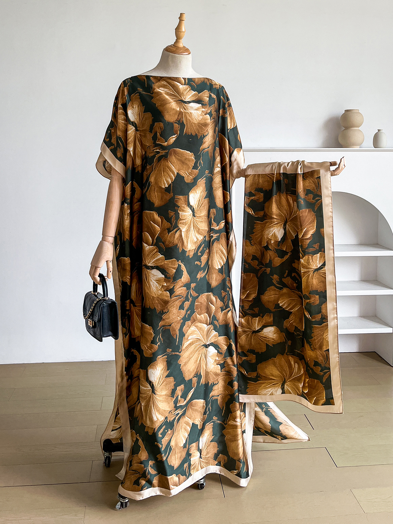 Nouvelle Abaya de Dubaï 2026 pour Femme, Robe d'été en Coton à Manches Courtes, Imprimé Doré, Coupe Ample, Maxi, Style Islamique Africain avec Grand Foulard
