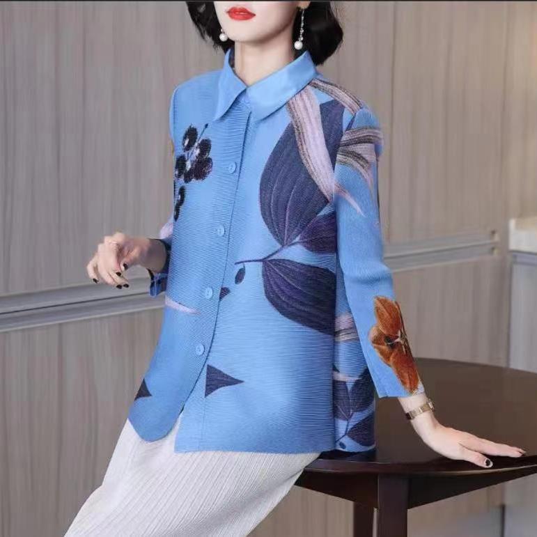 Chemise femme automne 2023 nouvelle petite chemise à la mode maman plissée grand haut court