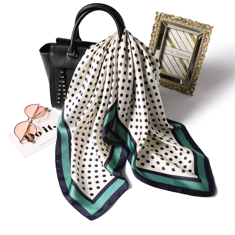 Foulard carré en soie pour femmes, marque de luxe, châles et enveloppes, mode bureau, petits cheveux, Hijabs, 70x70cm, été 2026