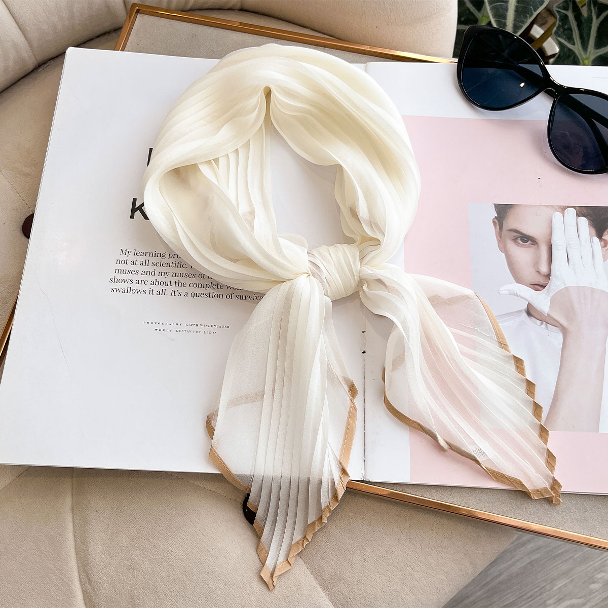 Femmes plissé Satin solide Foulard Foulard carré châle cheveux cravate bande mouchoir Satin Foulard foulards décoratifs
