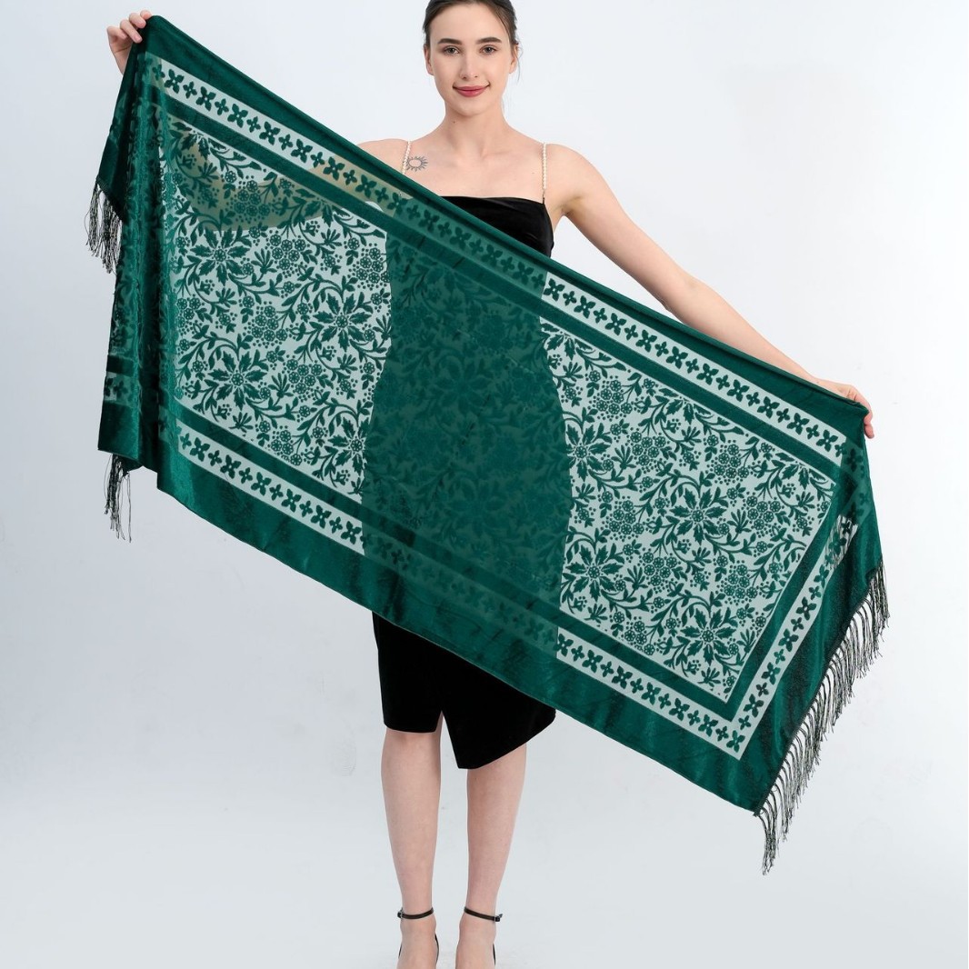 Velours Floral évider écharpe rétro ethnique gland écharpe velours Pashmina étole Babushka musulman Hijab plage Cheongsam châle