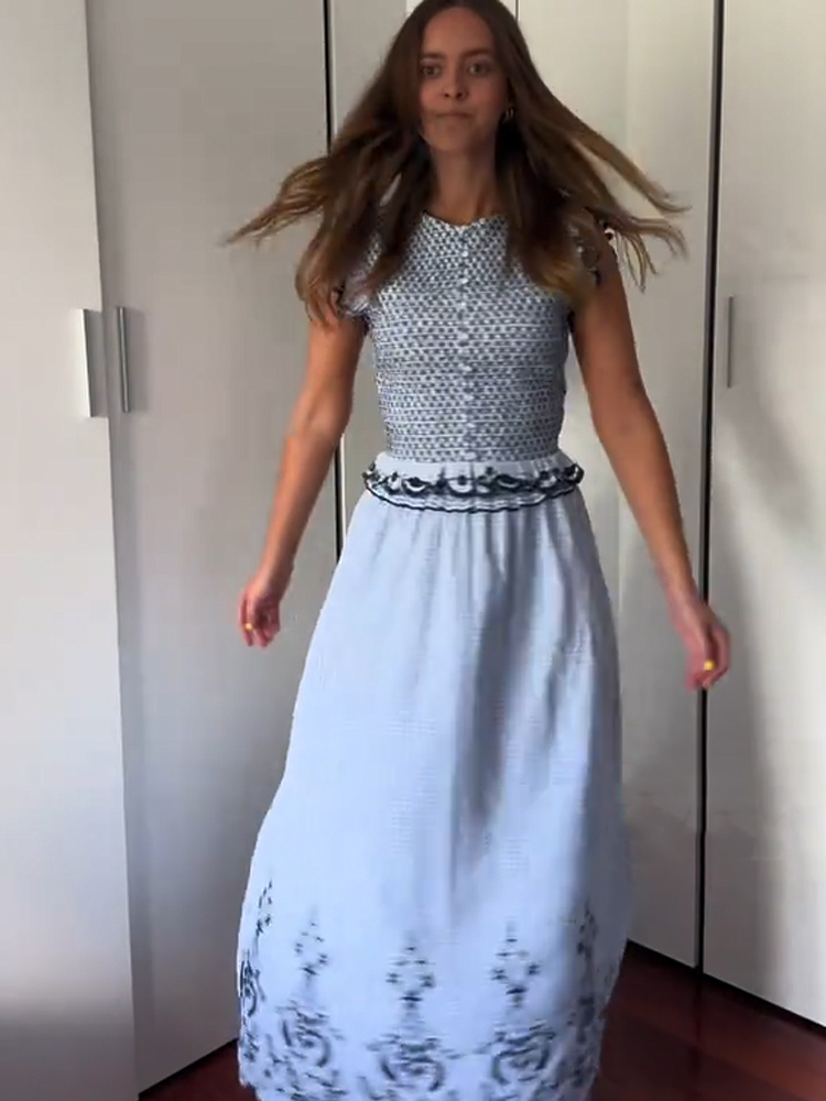 Ensemble 2 Pièces Jupe et Haut Bleu pour Femme – Hauts à Volants Tendance et Jupes Longues Brodé – Tenue Décontractée d'Été 2026 pour Vacances – Style Y2K