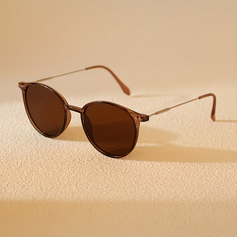 Lunettes de soleil unisexes à monture ronde en métal ultra-légères, style millennial tendance, parfaites pour le quotidien et la photographie de rue