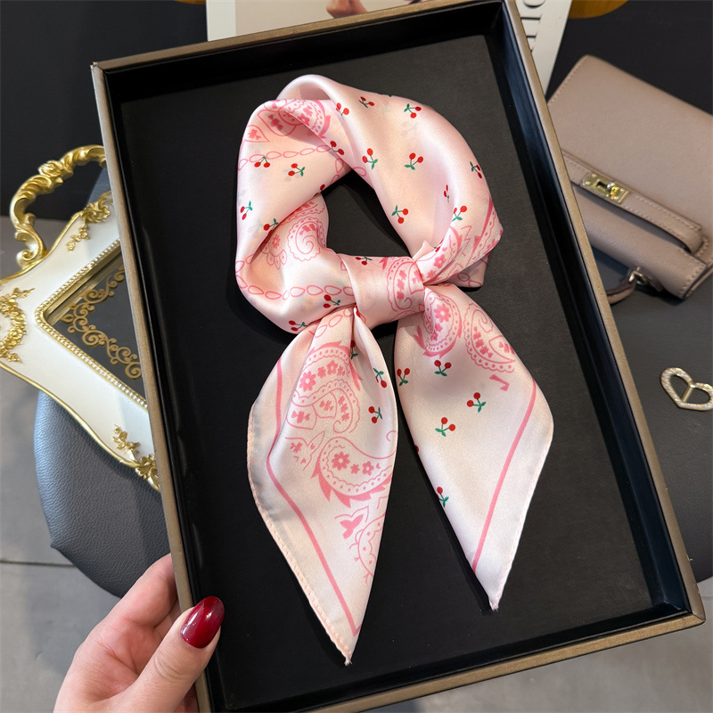 Foulard imprimé Paisley rose pour femmes, Foulard carré en soie, Bandana, Foulard féminin, décoration à la mode, Hijab, cravates pour dames