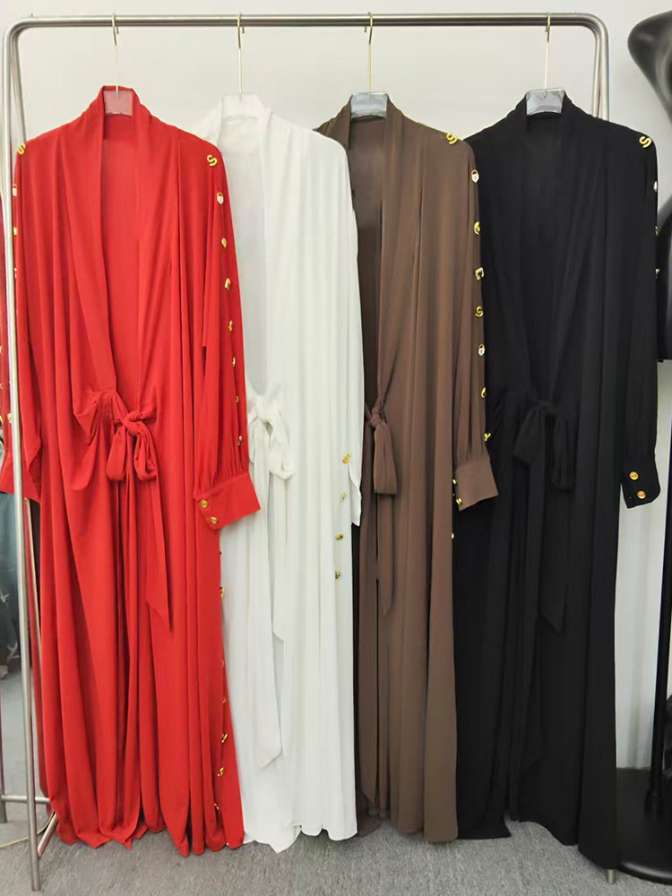 Vêtements pour femmes de créateur, boutons en métal sur les deux côtés, robe style cardigan, taille à nouer, mode, jupe longue ample