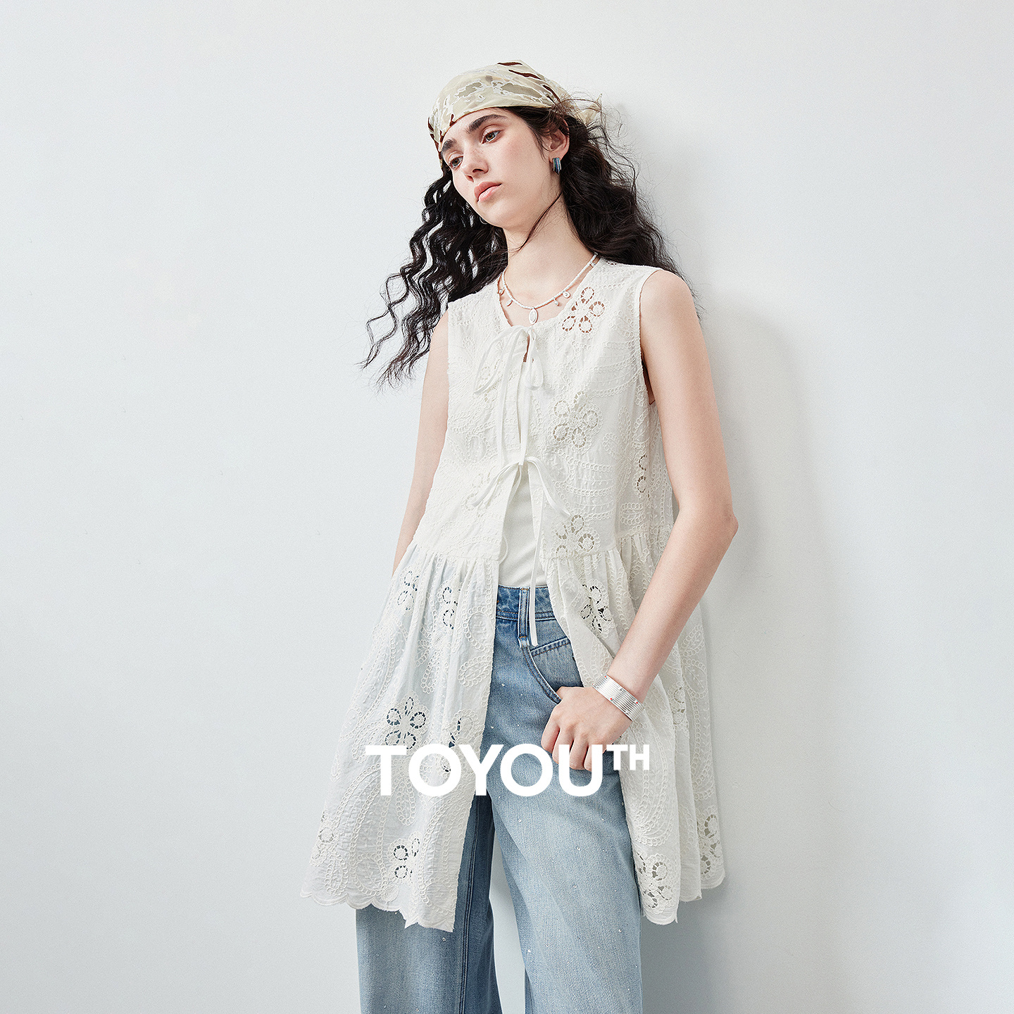 TOYOUTH Blouse sans manches pour femme, été 2026, en coton, broderie ajourée, style industriel, ourlet à volants, style vacances