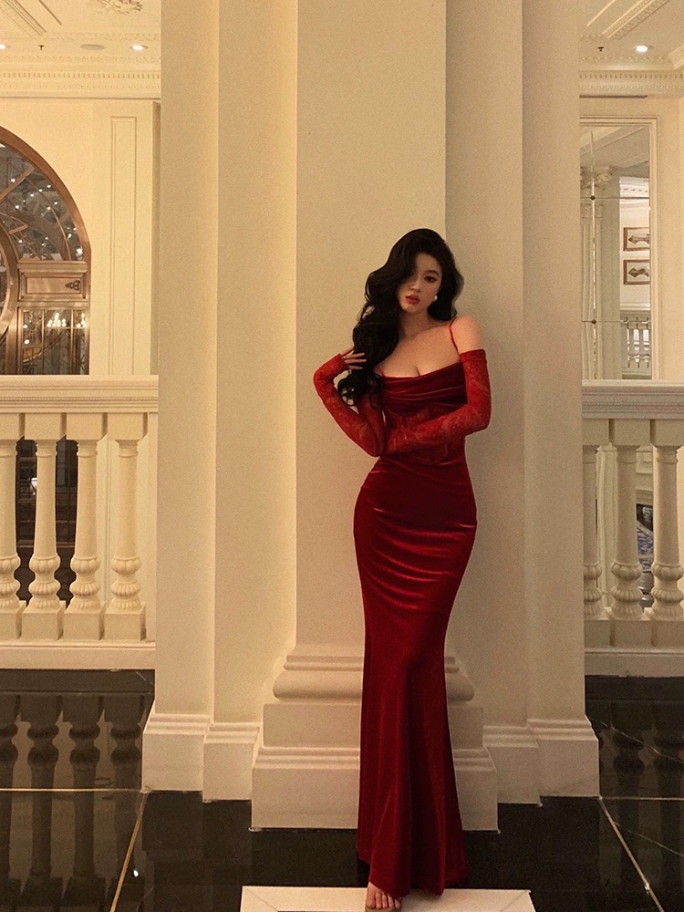 Vintage femmes rouge velours Patchwork dentelle Sexy manchette manches Slip longue robe automne mince élégant dos nu plissé robe de soirée à la mode