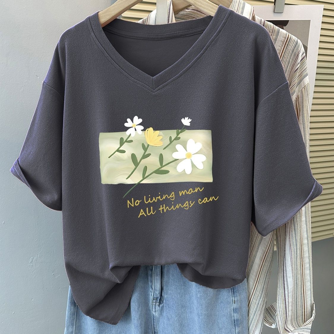 T-shirt d'été en coton à motif dessin animé pour femme, col en V, grande taille XL-6XL (jusqu'à 150 kg), haut décontracté pour femme